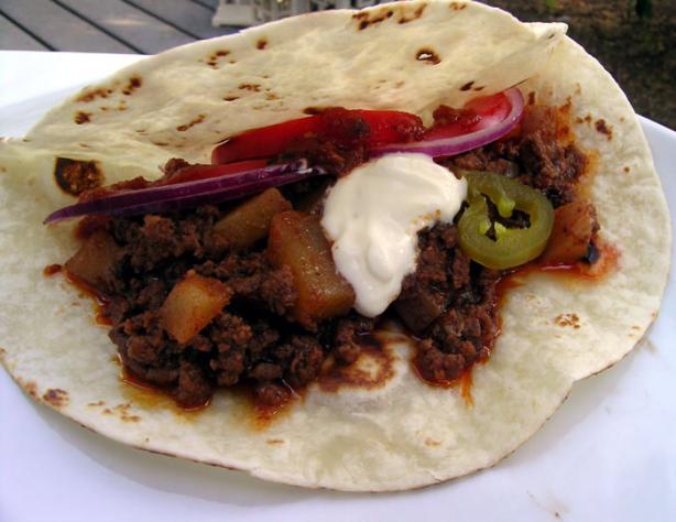 Picadillo Tacos. Photo by Rinshinomori