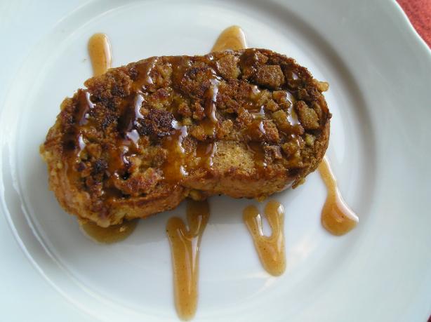 Cinnamon Syrup. Photo by Edesia