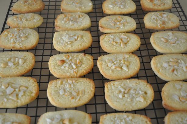 Macadamia Shortbread. Photo by I'mPat