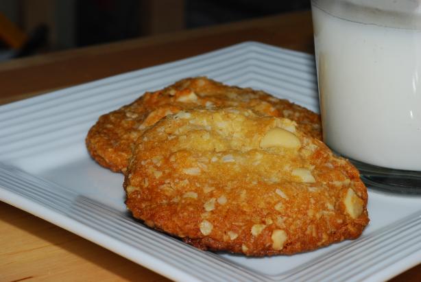 The Anzac Biscuit. Photo by Katzen
