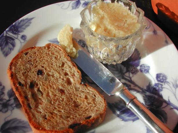 Macadamia Nut Butter. Photo by Kumquat the Cat's friend