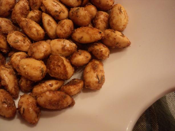 Spiced Spanish Almonds. Photo by Nif