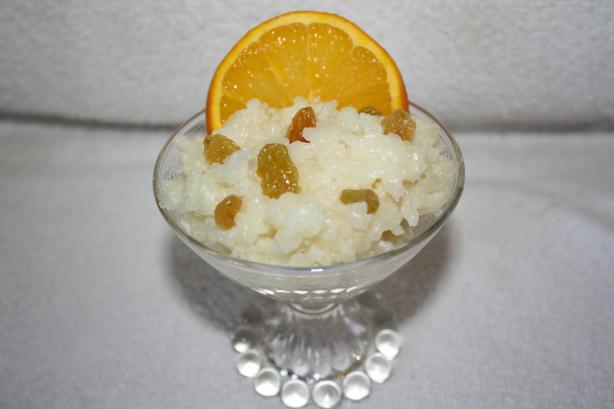 Orange Rice Pudding With Golden Raisins (Crock Pot). Photo by P_D