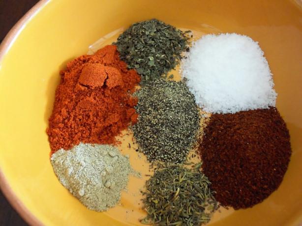Caribbean Seasoning. Photo by AZPARZYCH