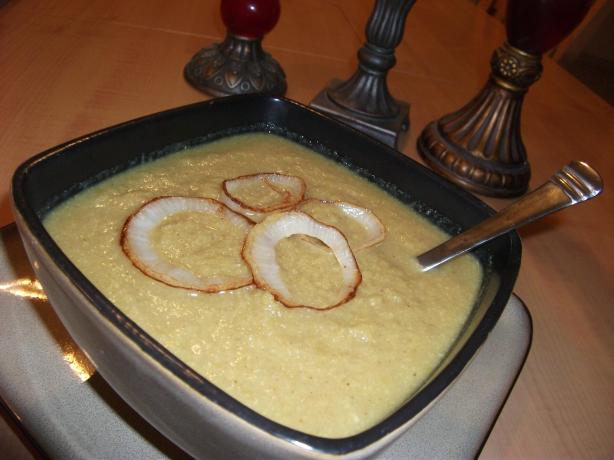 Secret Ingredient Curried Cauliflower Soup. Photo by Mindelicious