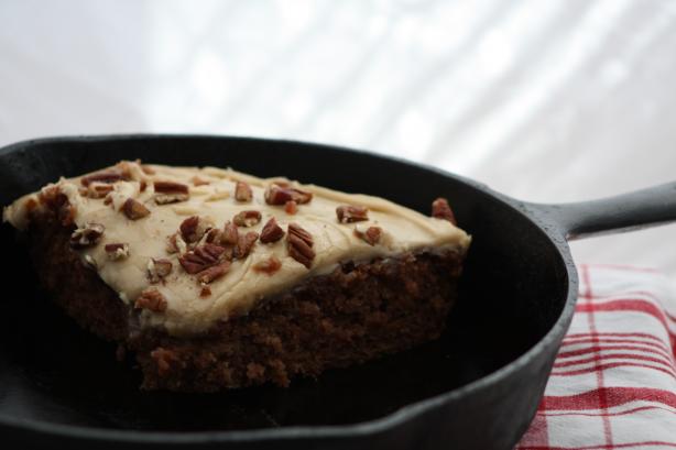 Skillet Apple Cake With Caramel Frosting. Photo by Lille