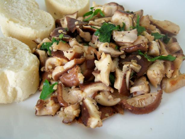 Setas - Wild Mushroom and Garlic Tapas. Photo by *Parsley*
