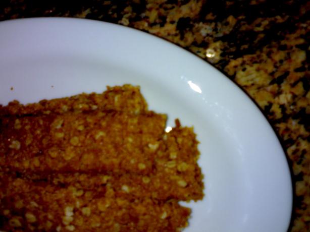 Carolanne's Anzac Biscuits. Photo by Cookie Jarvis