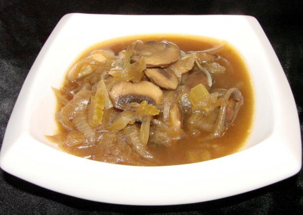 Roasted Onion & Mushroom Soup. Photo by Boomette