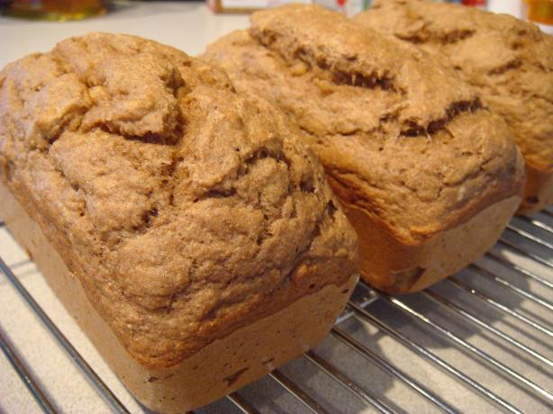 Low Fat Stevia Banana Bread. Photo by Chilicat