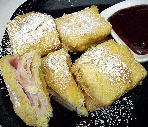 Monte Cristo Sandwich. Photo by diner524