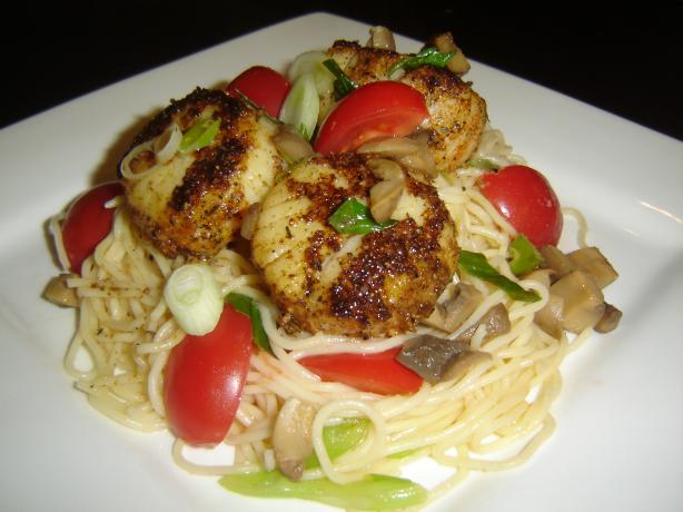 Blackened Scallops. Photo by karenury