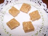 Cashew Fudge (Quick and Easy)