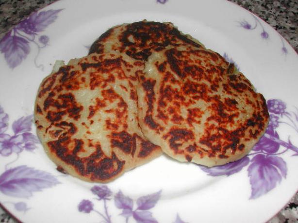 Potato Scones (Scotland). Photo by Kumquat the Cat's friend