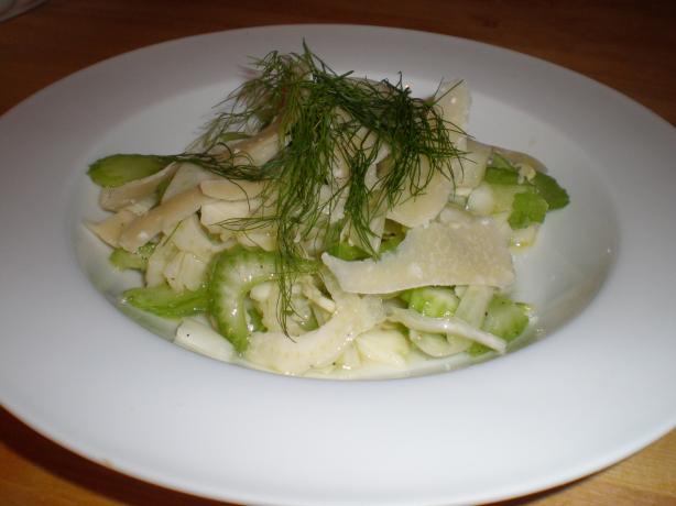 The Minimalist Winter Salad. Photo by Eat Your Vegetables!