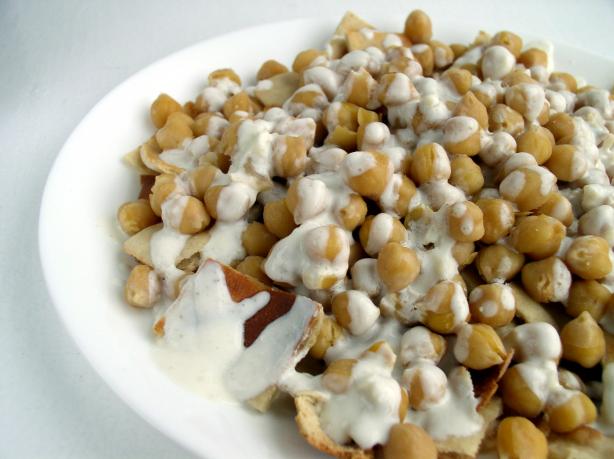 Fatit Hummus (Chickpea Casserole). Photo by Leah's Kitchen