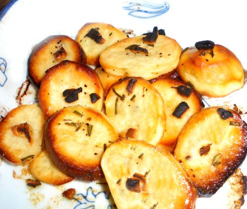 Rosemary Potatoes - Bethenny Frankel. Photo by Bergy