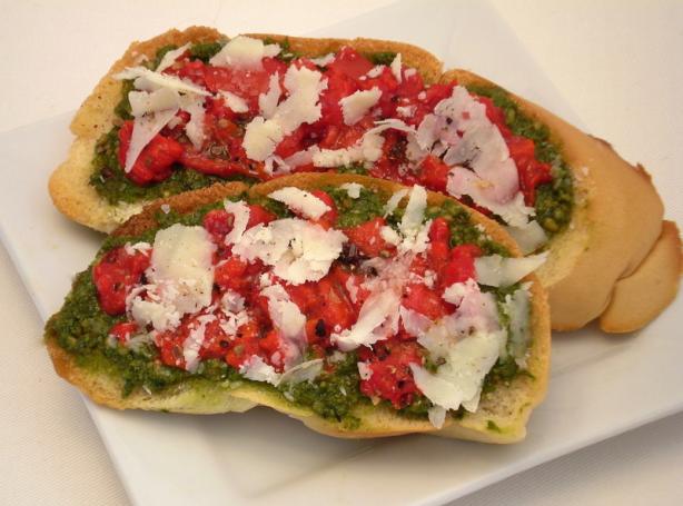 Pesto, Roasted Red Pepper and Parmesan Bruschetta. Photo by TasteTester