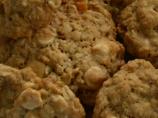 Apricots and Cream Oatmeal Cookies. Photo by prettypastrychef