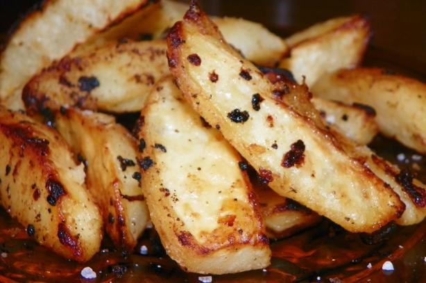 Delicious Lemon Roast Potatoes. Photo by Baby Kato