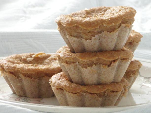 Moist Apple Cake. Photo by Lalaloula