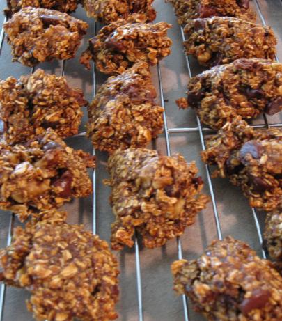 Banana Oatmeal Drop Cookies. Photo by sprue