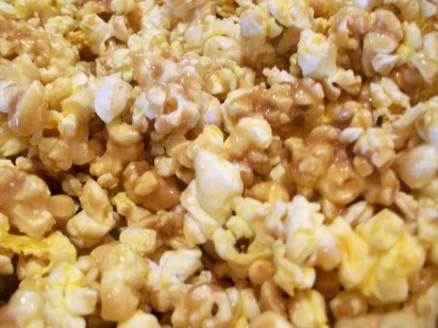 Heather's Baked Caramel Corn. Photo by 2Bleu
