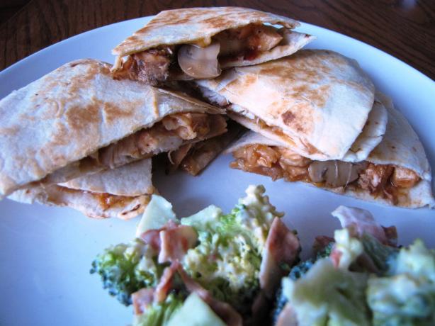 Yum...a Tasty Barbecue Chicken Quesadilla. Photo by loof