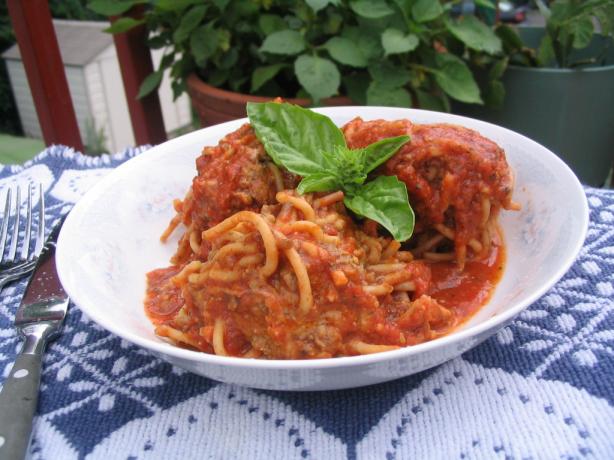 Spaghetti Meatballs With Tomato-Basil Sauce. Photo by Lorrie in Montreal