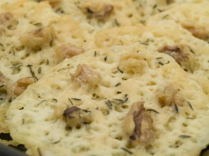 Cheddar Walnut Crisps. Photo by FolkDiva