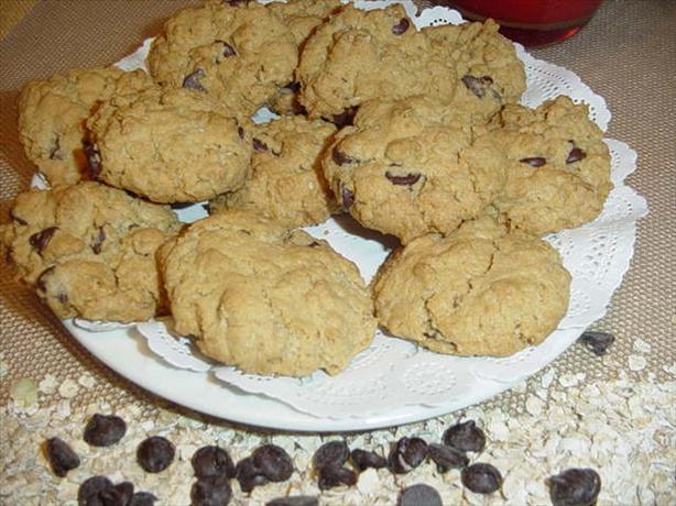 Veronica's Out of this World Famous Oatmeal Cookies. Photo by Trixyinaz