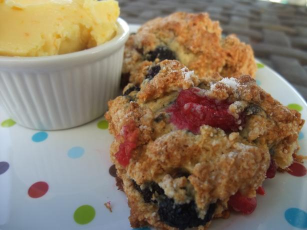 Tyler Florence's Berry Scones With Orange Honey Butter. Photo by Columbus Foodie