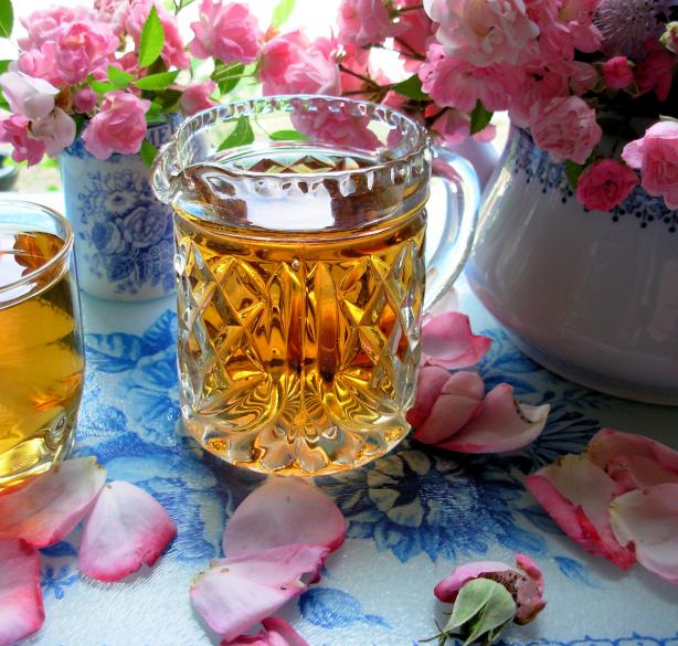 Rose Cottage Fragrant Old English Rose Liqueur Syrup. Photo by French Tart
