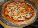 Tuscan Chicken Pizza. Photo by taraluvsspicy82