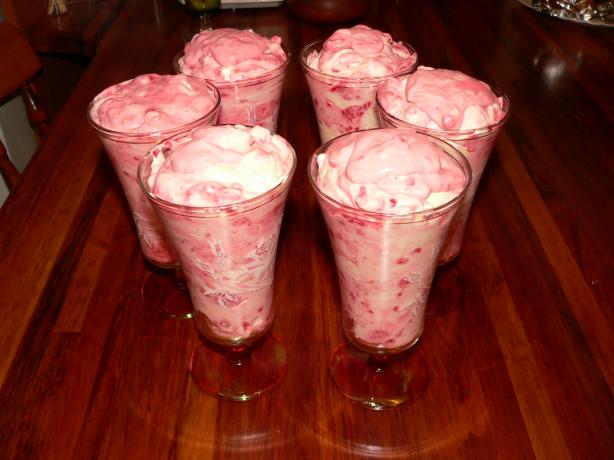 Raspberry Fool With Meringue. Photo by Jako