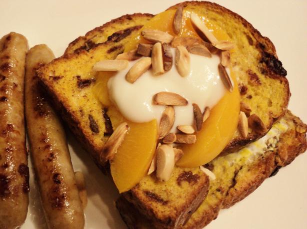 Oven-Baked French Toast With Peaches. Photo by Nif