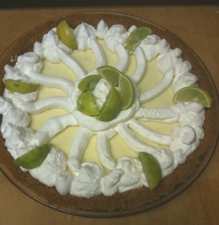 Joe's Stone Crab Key Lime Pie. Photo by Greeny4444