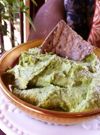 Fresh Basil-White Bean Hummus. Photo by Bev