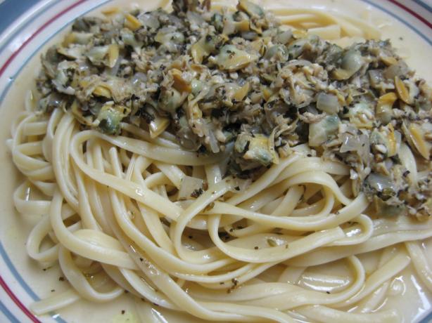 Brent's Favorite Clam Linguine. Photo by Papa D 1946-2012