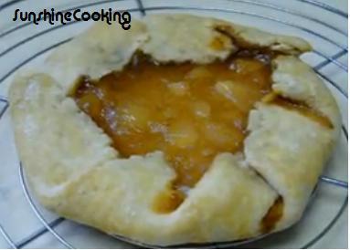 Solar Cooked Apple Crostata