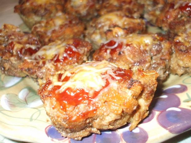 BBQ Cheddar Mini Meatloaf "muffins". Photo by Isaac's Mama