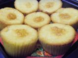 Divine Vanilla Cupcakes