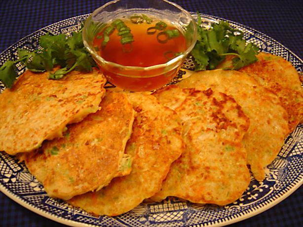 Okonomi Yaki (Veggie Pancakes). Photo by :(