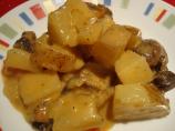 Easy Cheesy Skillet Scalloped Potatoes With Mushrooms