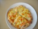 Individual Dilled Salmon Pizzas