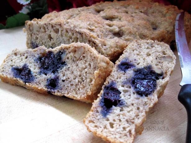 Banana - Applesauce - Blueberry and Walnut Fat-Free Quick Bread. Photo by Annacia
