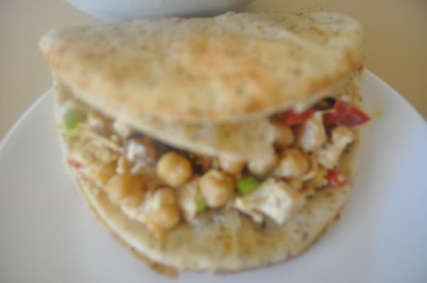 Curried Chicken Naan "taco". Photo by I'mPat