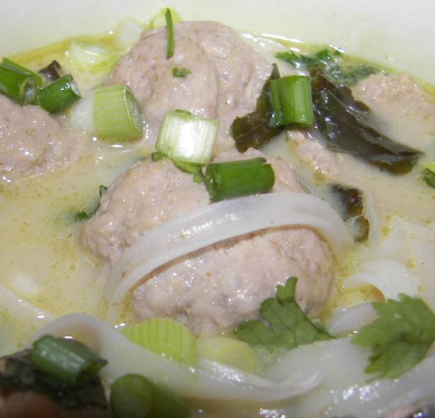 Pork Curry on Noodles. Photo by Baby Kato