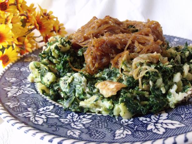 Matzo Brei With Creamed Spinach and Crispy Onions. Photo by Darkhunter
