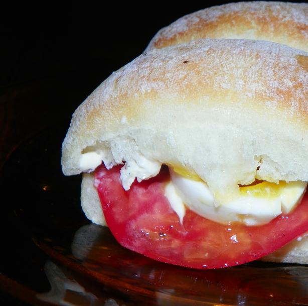 Egg & Tomato Sandwich. Photo by Baby Kato